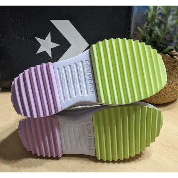 Converse Run Star Hike White Pink Green Platform Sneakers Unisex W9.5 M8 NIB - Picture 10 of 15